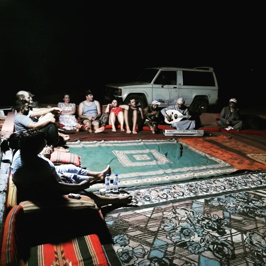 Rainbow Camp Hotel Wadi Rum Buitenkant foto