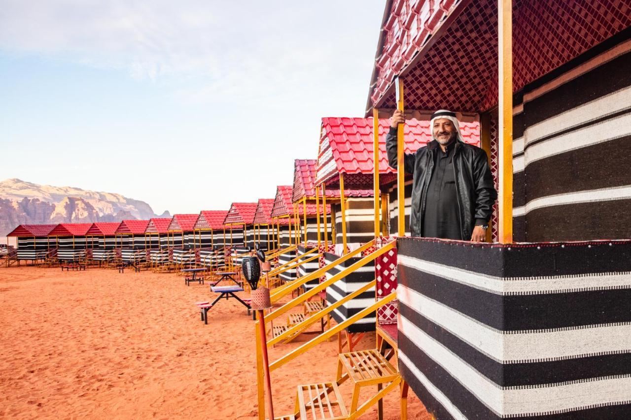 Rainbow Camp Hotel Wadi Rum Buitenkant foto